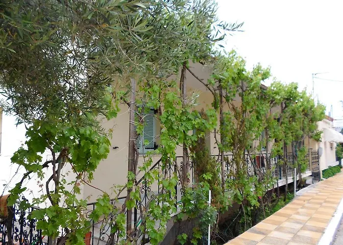 Katerina Apartments